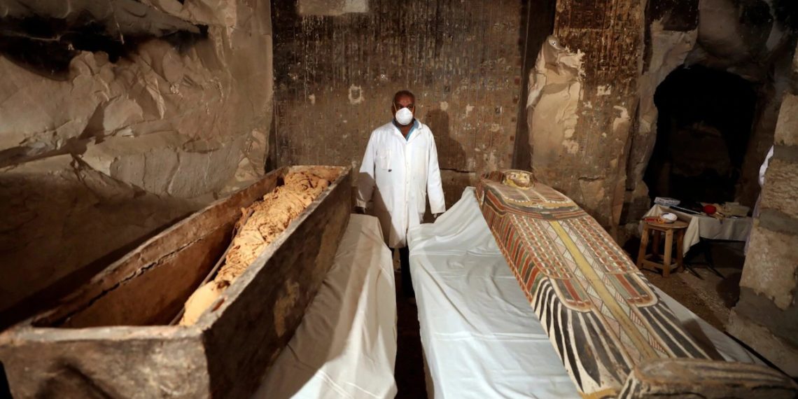 Αίγυπτος: Αρχαιολόγοι αποκαλύπτουν πρόσφατα ανακαλυφθέντες μούμιες[ΕΙΚΟΝΕΣ]