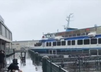 Πλοίο συγκρούεται σε αποβάθρα του Σαν Φρανσίσκο-Video