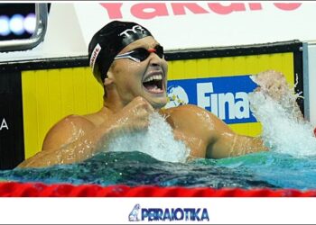 Justin Ress of the United States celebrates winning the men's 50m backstroke final at the 19th FINA World Championships in Budapest, Hungary, Saturday, June 25, 2022. (AP Photo/Petr David Josek)